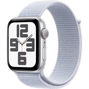 Apple Watch SE 44 mm Strieborný hliník s oblačno modrým prevliekacím športovým remienkom